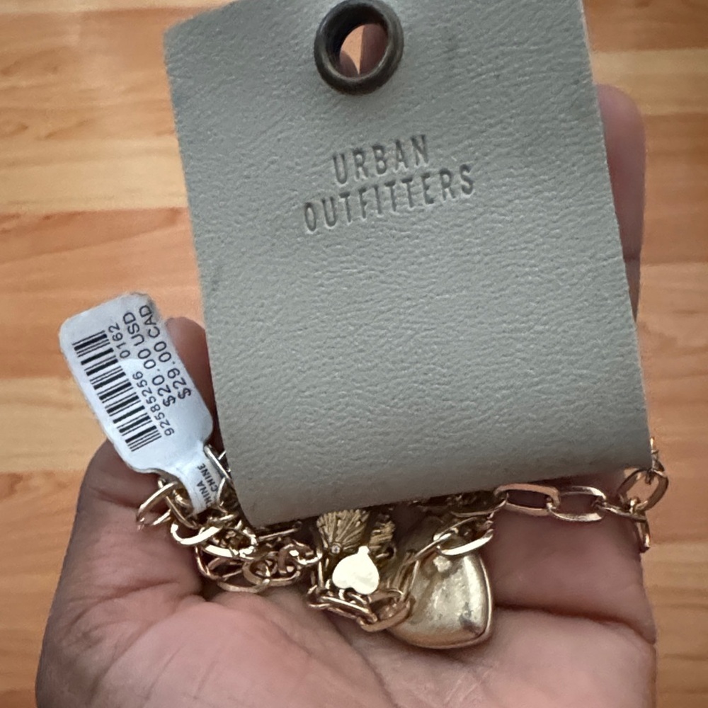 Urban Outfitters Gold Hoop Earrings and Necklace Set - Picture 3 of 3